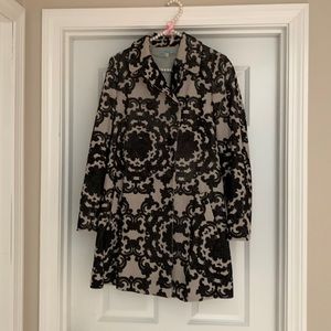 LIEFNOTES  size 4 coat